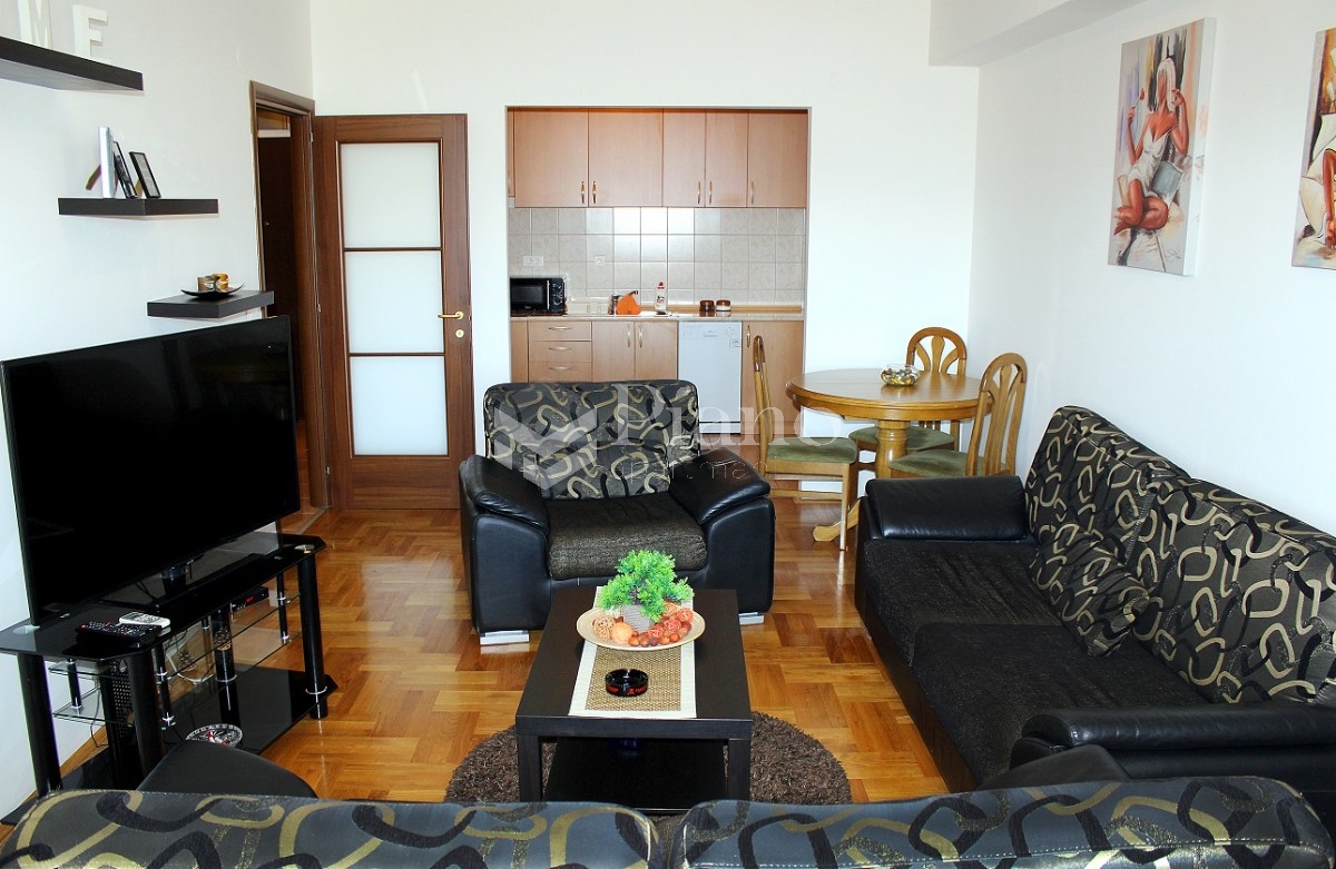 Apartman KNJAZ, Rent A Stan, City kvart