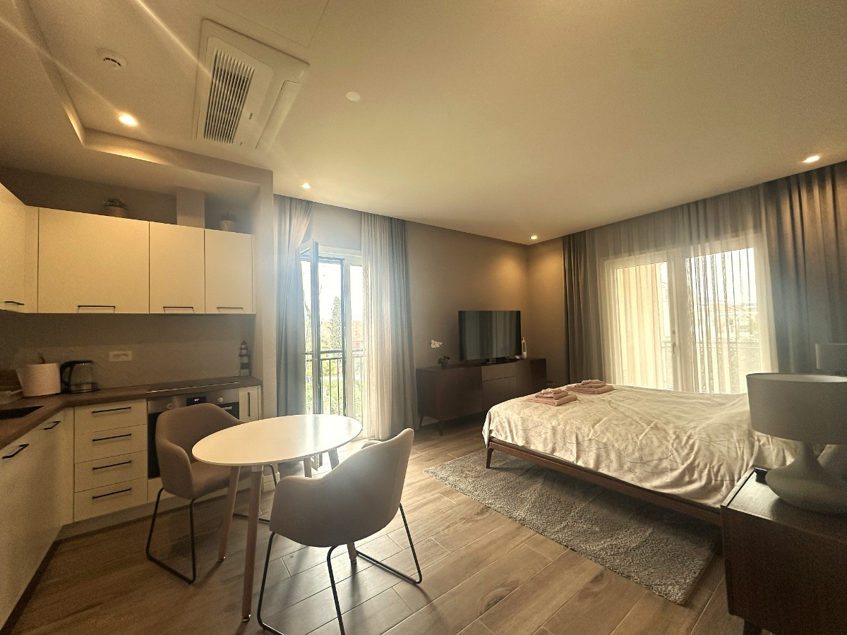 LUSTICA BAY CENTRALE - studio kompletno namješten