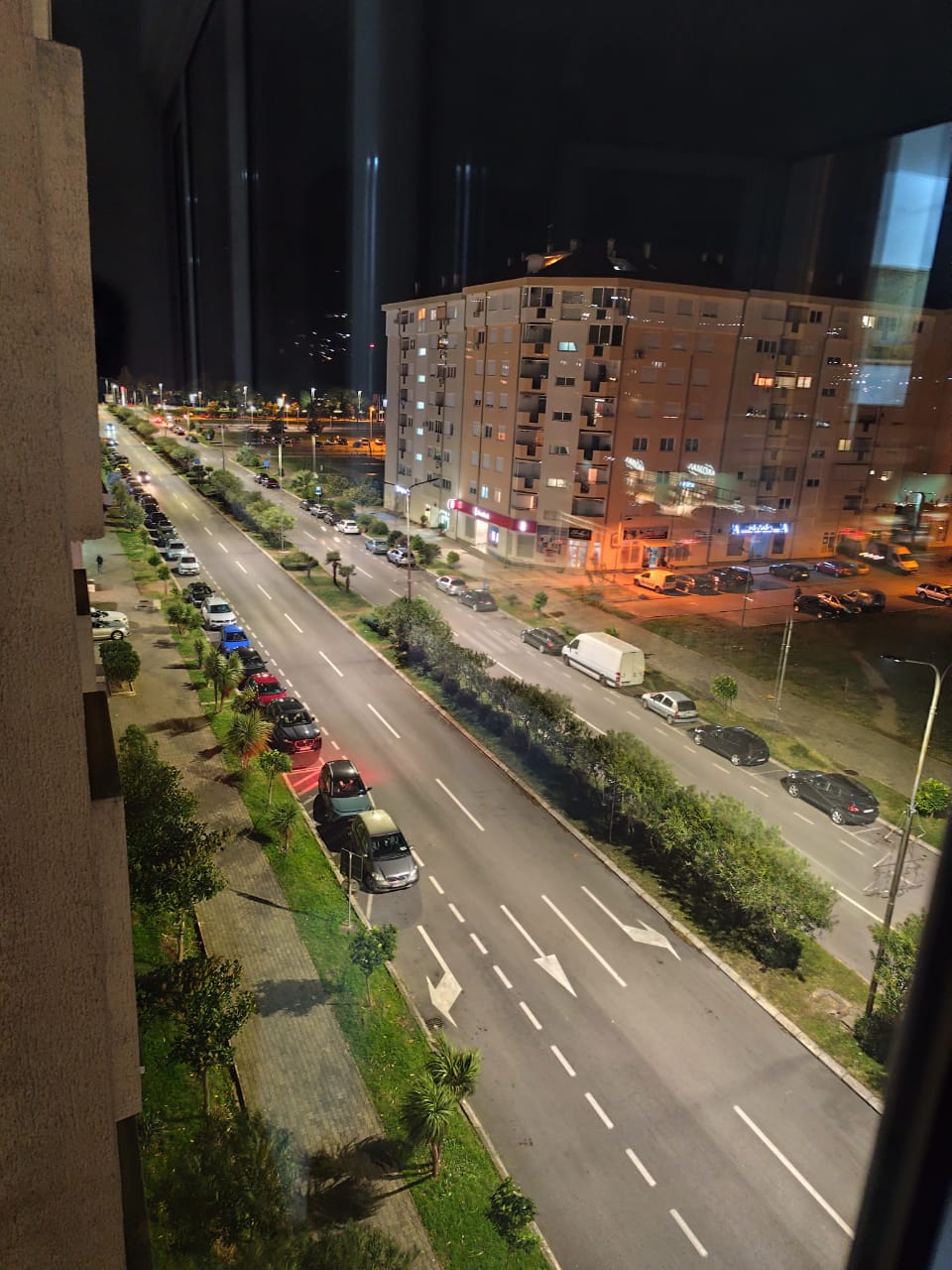 Bar centar - stan sa jednom spavaćom sobom.