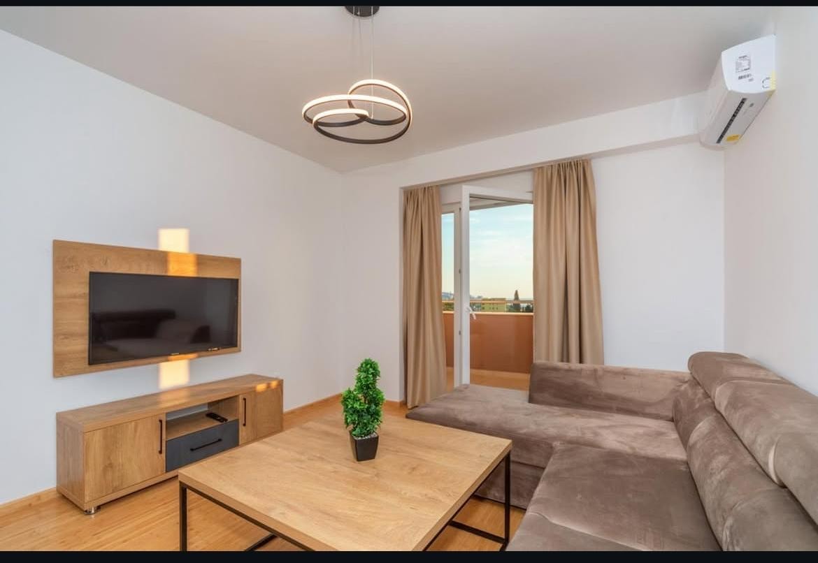 Bar, Ilino - jednosoban stan u novijoj zgradi.